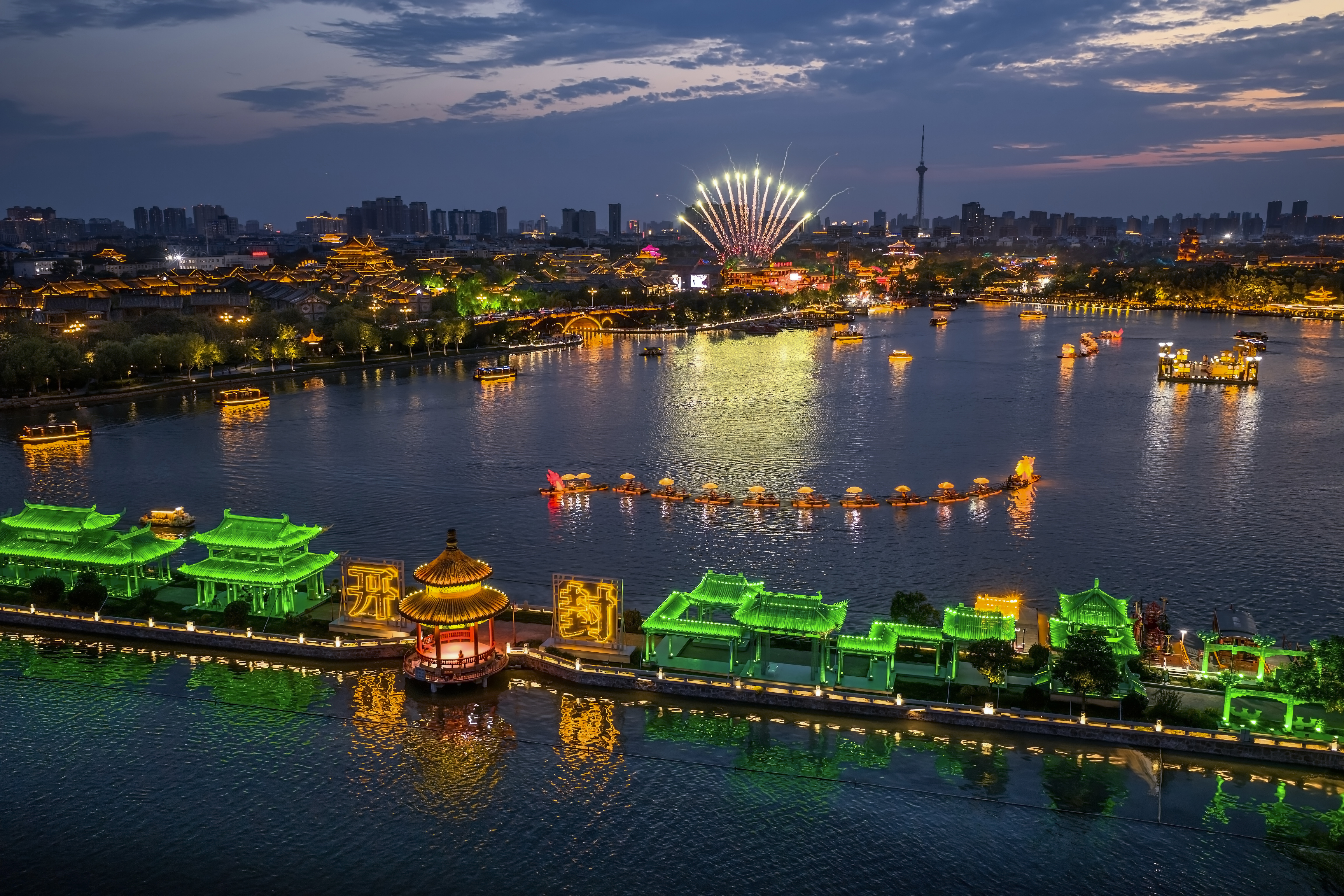 开封汴河游船