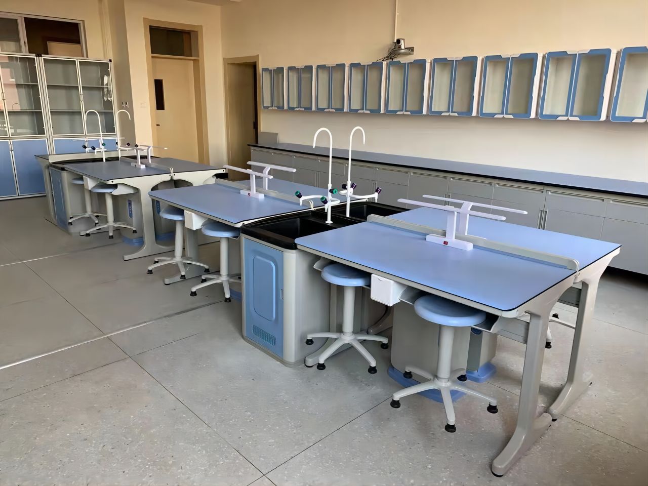 中小学实验室 学科化标准化整体建设