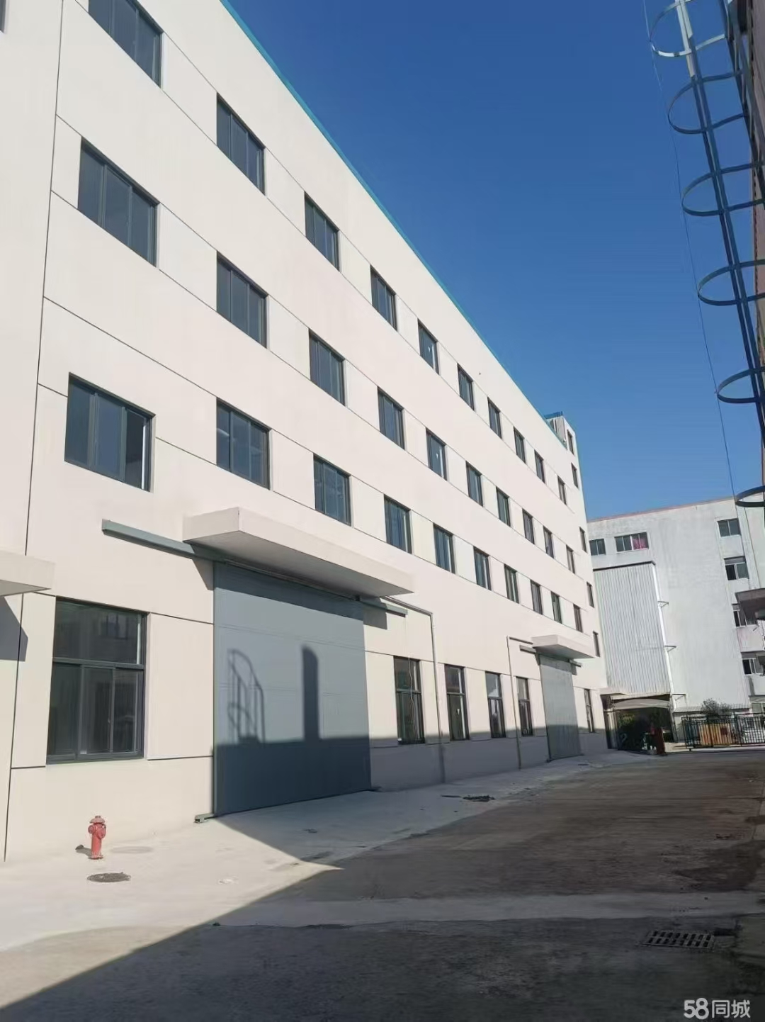 VOCs废气处理设备怎么买？高口碑厂家与核心参数一文说清