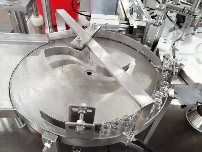SGGZ-8 Two-Head Oral Liquid Filling & Capping Machine