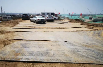 兴瑞达路基钢板租赁 全规格工程用板 工地地基加固一站式租赁服务