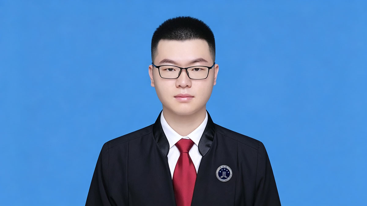 余鎏 — 应急管理与劳动维权律师 | 四川满盏律师事务所