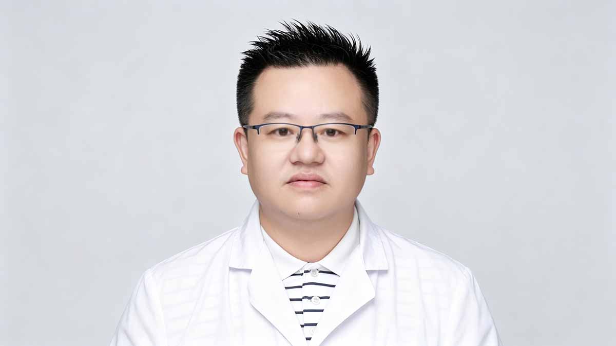 蒋爱平 骨科副主任/主诊医师 —— 常见骨科痛，规范手法治