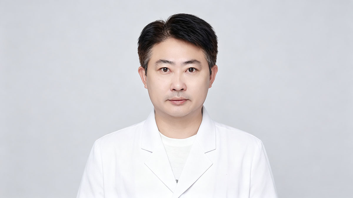 孙海洋 主任 —— 急诊一线抢时间 | 内科重症守生命